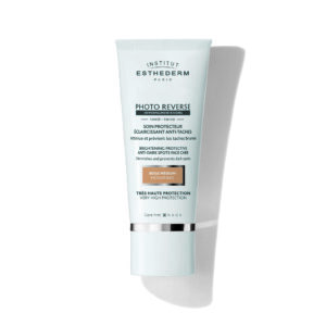 esthederm-photo-reverse-szinezett-fenyvedo-hiperpigmentalt-borre-kozepes-bezs-50-ml